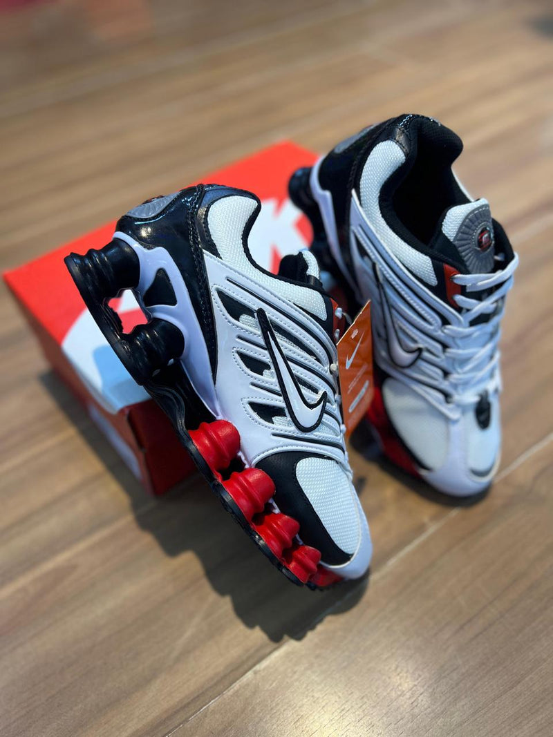 Tênis Nike 12 Molas TN